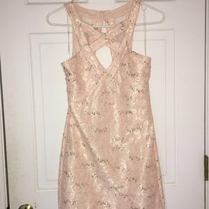 Short Body Con Dress- Pink